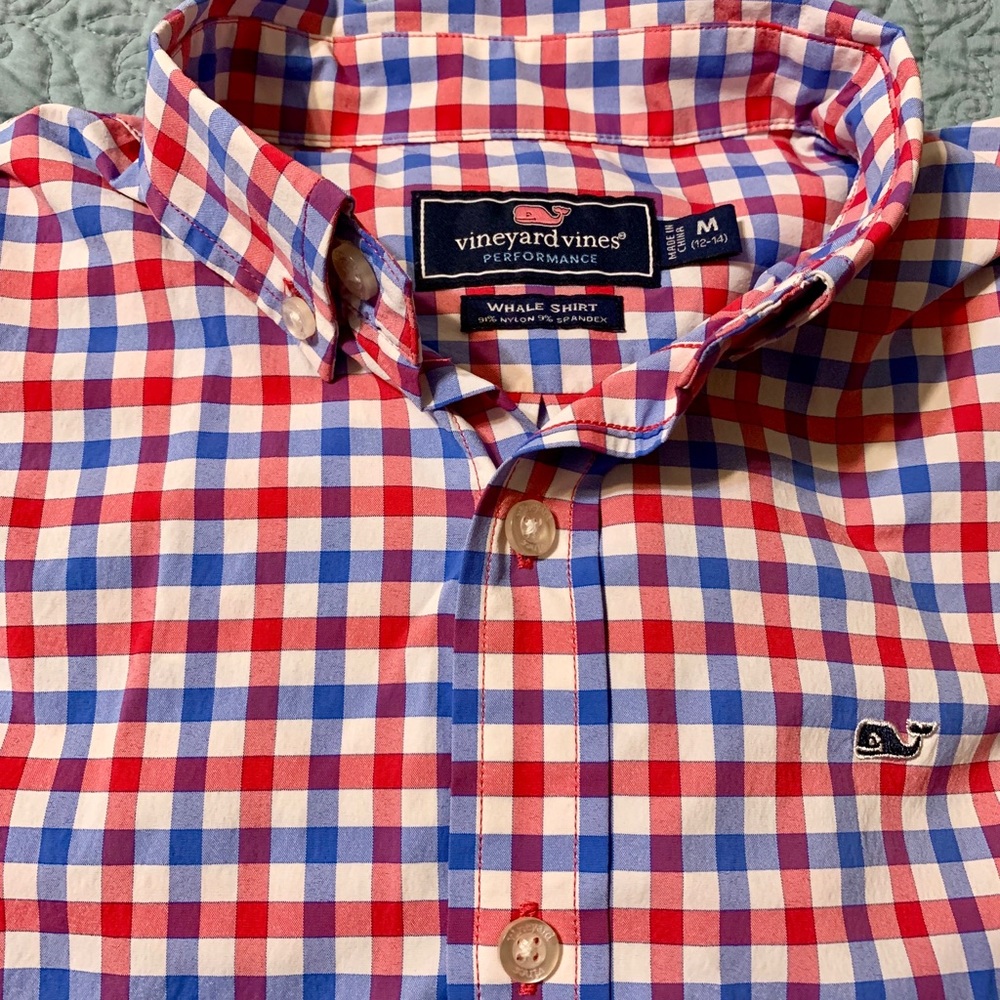 Boys performance Vv whale shirt